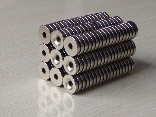 磁鐵雖時(shí)隔，價(jià)值依然不淺